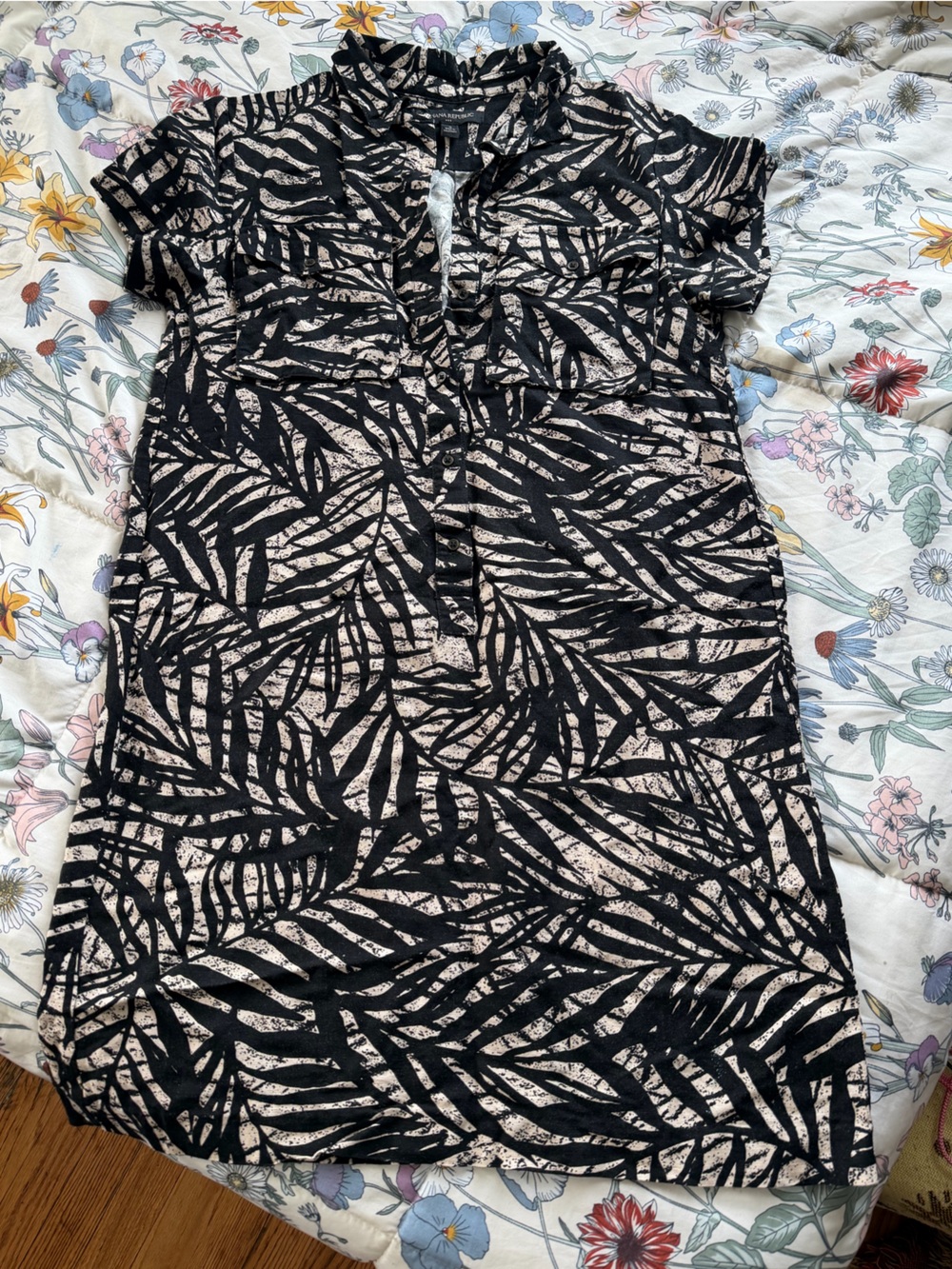 Banana Republic Tropical Leaf Print Midi Dress Size 4